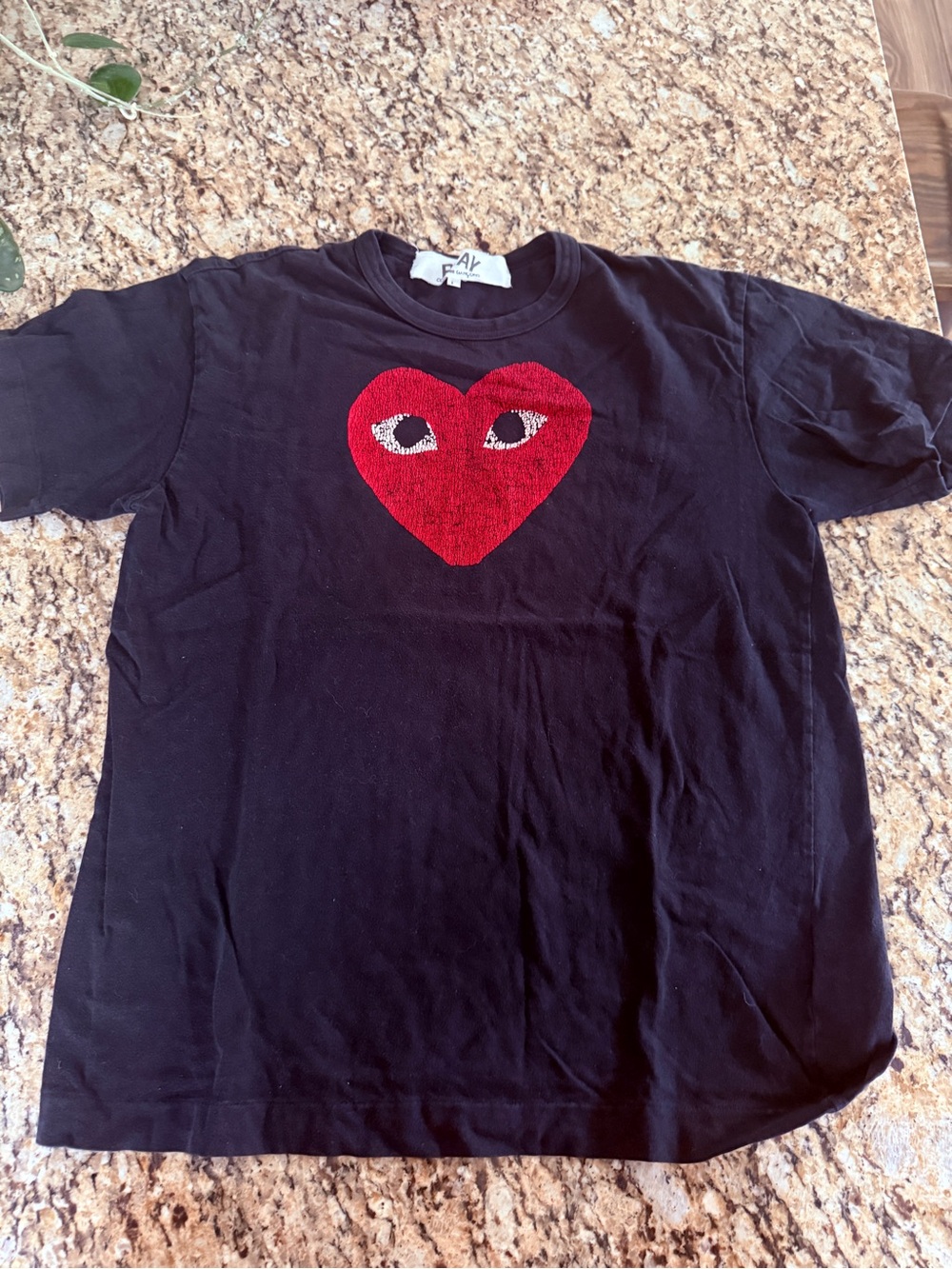 Comme Des Garçons Play Big Red Heart Logo T-shirt Size L